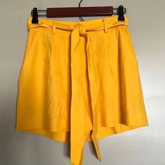 NWT Antonio Melanie Shorts Mustard Color Size 0 #DCHS1 - Picture 1 of 8